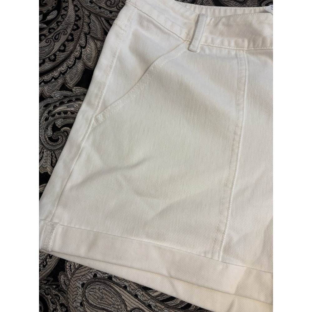 Halara Flex Denim Shorts, White, NWT - Picture 3 of 8
